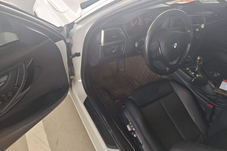 Used BMW 3 Series 2018 320Li Fashion Model
