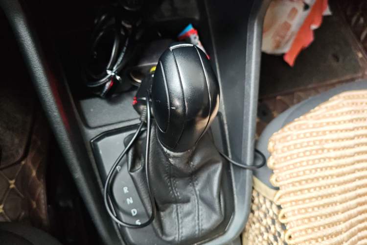 Used Volkswagen Santana 2016 1.6L Automatic Fashion Edition