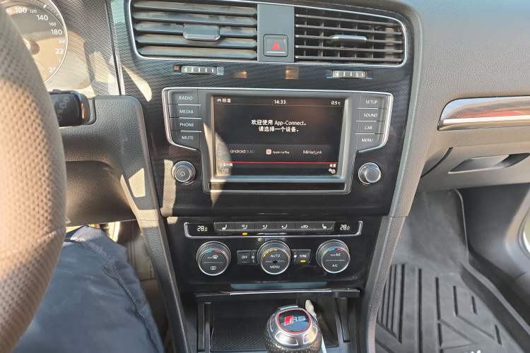 Used Volkswagen Golf GTI 2016 2.0 TSI GTI