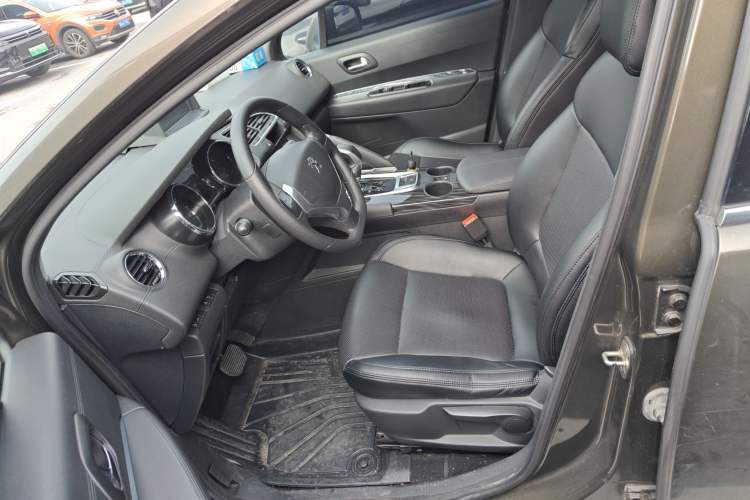 Used Peugeot 3008 2015 2.0L Automatic Classic Edition