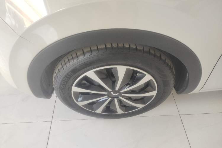 Used Wuling Bingo 2023 333 km Lingxi Connected+ Version Exterior 4