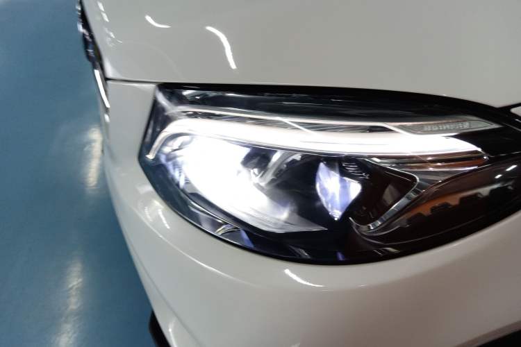 Used Mercedes-Benz GLE Coupe AMG 2017 AMG GLE 43 4MATIC Coupe SUV Left Front Headlight