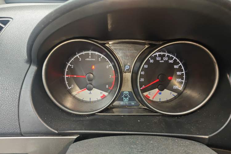 Used Geely Auto GX7 2014 2.0L Automatic Value Edition