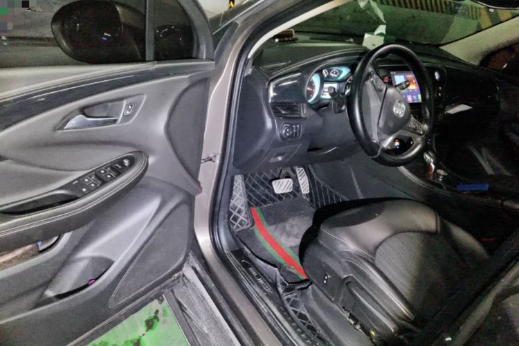 Used Buick Envision 2017 20T Two-Wheel Drive Leading Version