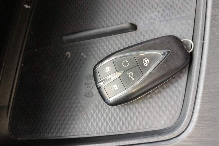 Used CHANGAN UNI-T 2020 1.5T Flagship Version Vehicle Key
