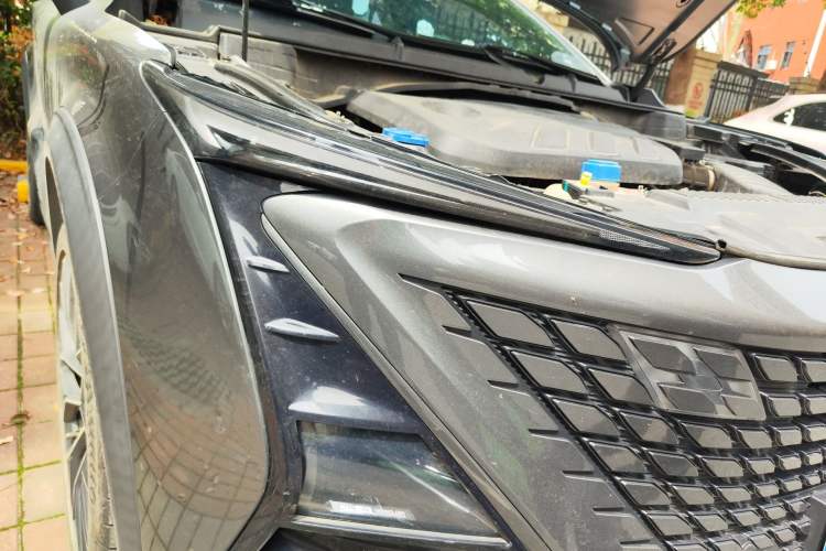 Used CHANGAN UNI-T 2022 1.5T Prestige Version Right Front Headlight