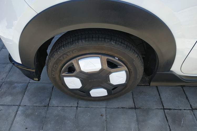 Used Geely Galaxy Panda 2025 210km Panda Kart Exterior 2