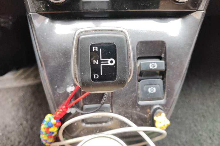 Used ORA iQ 2018 High-Range Version Smart Connectivity Model
