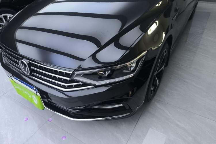 Used Volkswagen Magotan 2023 2 Million Units Commemorative Edition 330TSI DSG Luxury Version