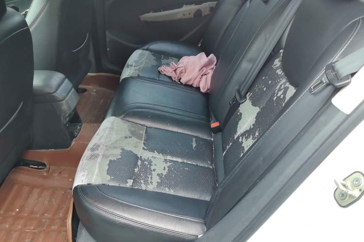 Used Peugeot 308 2013 1.6L Automatic YouShang Model Left Rear Seat