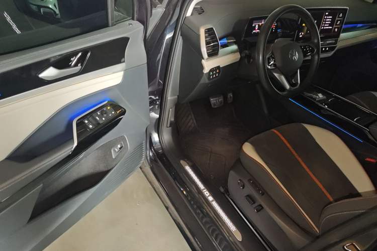 Used Volkswagen ID.6 CROZZ 2022 High-Performance PRIME Edition