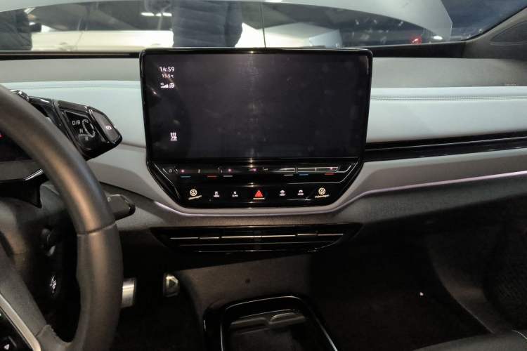 Used Volkswagen ID.4 X 2024 Pure & Smart Edition Audio And AC Panel
