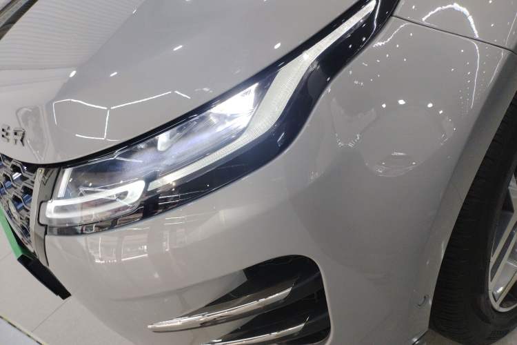 Used Land Rover Range Evoque 2021 Range Rover L 249 PS R-Dynamic SE Luxury Edition Left Front Headlight