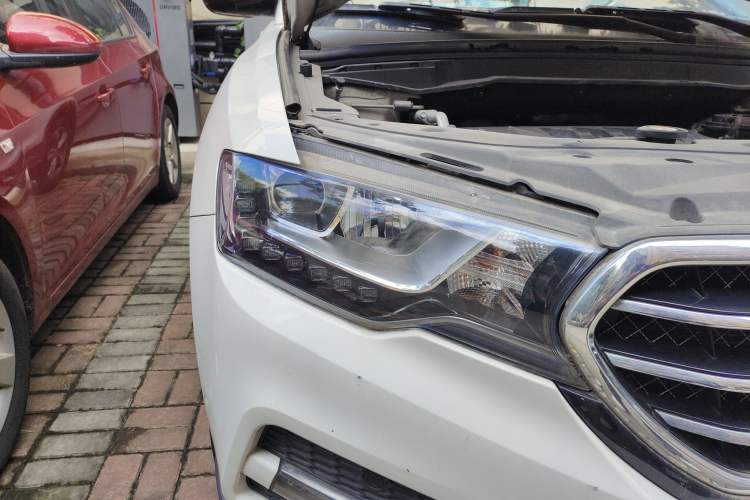 Used Haval H6 Coupe 2016 Blue Label 1.5T Manual Two-Wheel Drive Elite Model