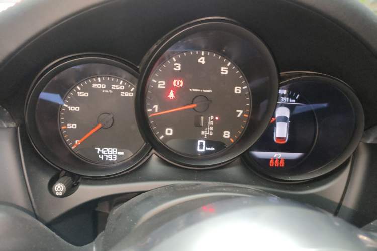 Used Porsche Macan 2018 Macan 2.0T
