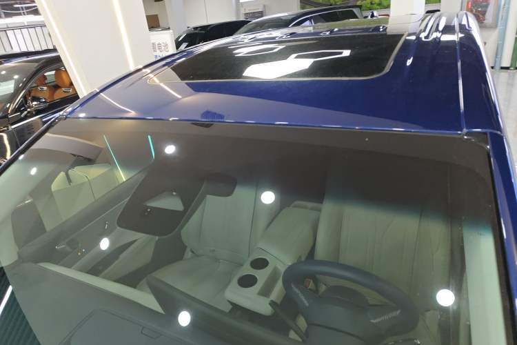 Used Buick GL8 New Energy 2024 Lu Zun Luxury Edition 6-Seater
