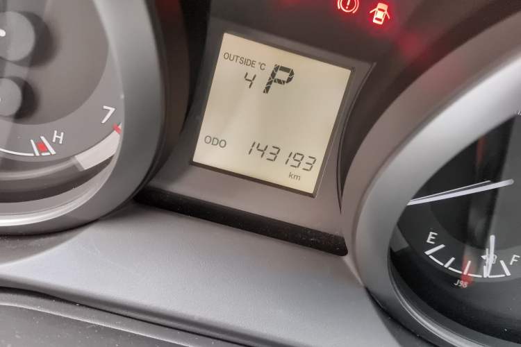 Used Toyota Prado 2014 2.7L Middle East Version Parallel Import