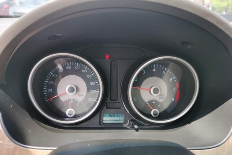 Used Buick Excelle 2015 1.5L Manual Classic Trim Instrument Cluster