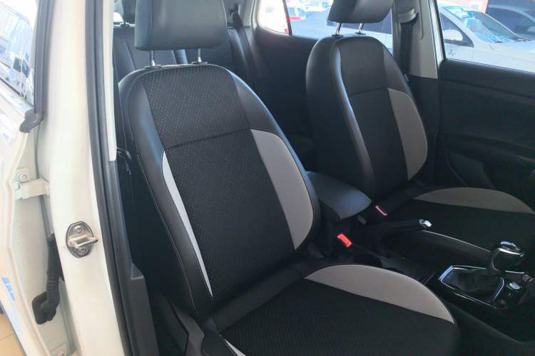 Used Volkswagen Tacqua 2023 200TSI DSG Joy-Connect Edition
