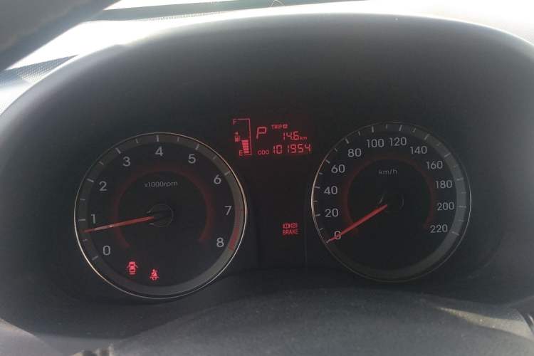 Used Hyundai Verna Ray 2014 1.6L Automatic TOP