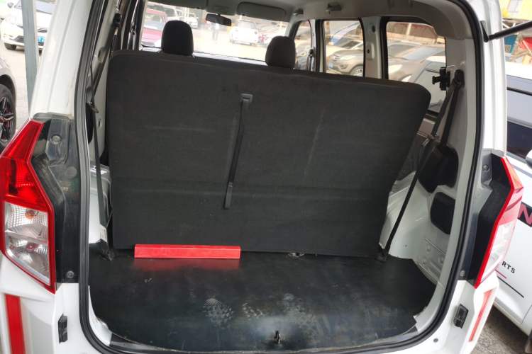 Used Wuling Hongguang PLUS 2019 1.5T Manual Standard Version 7 Seats