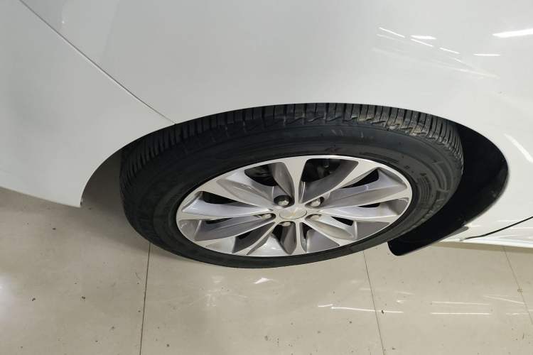 Used Chevrolet Monza 2022 320 Automatic Enjoyment Sunroof Version
