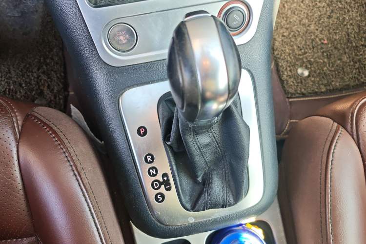 Used Volkswagen Tiguan L 2015 1.8TSI Automatic Two-Wheel Drive Luxury Model
