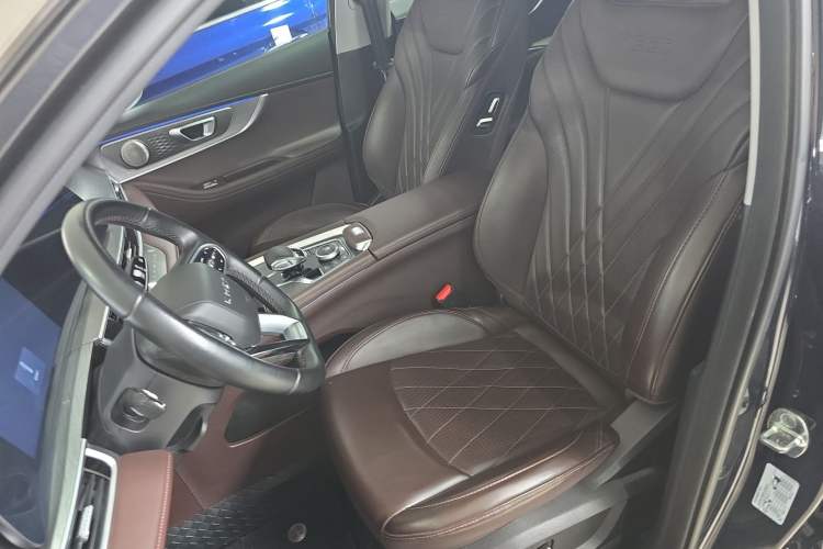 Used Chery Tiggo 8 PLUS 2024 Champion Edition 290TGDI DCT Deluxe Version 5-Seater