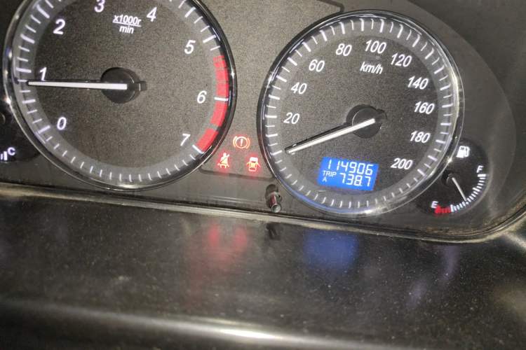 Used BAIC Weiwang M20 2014 1.5L practical type BJ415A Odometer Close Up