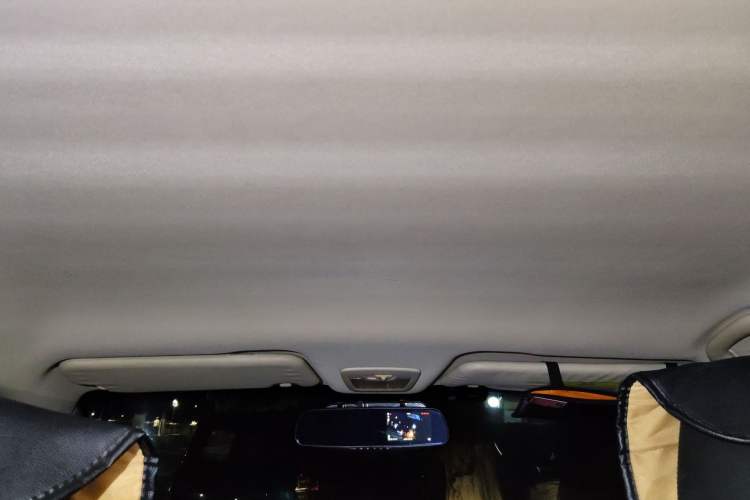 Used Baojun 560 2015 1.8L Manual Elite Edition
