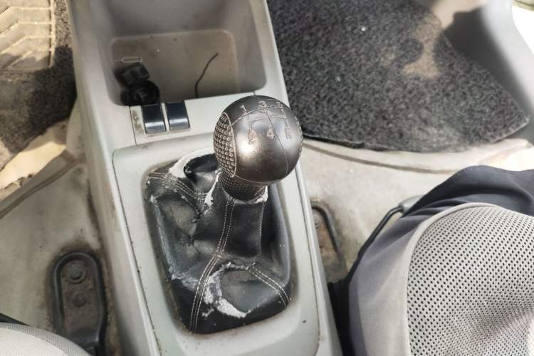 Used Chevrolet Sail 2013 Sedan 1.2L Manual Warm Edition