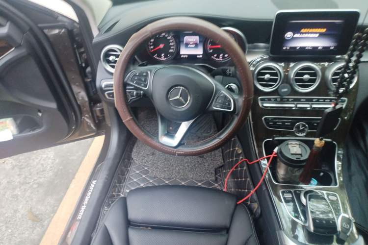 Used Mercedes-Benz C-Class 2016 C 200 L
