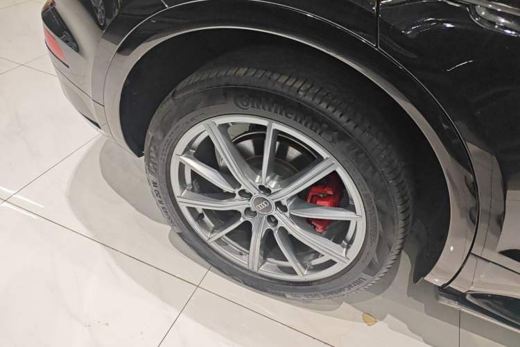 Used Audi Q5L 2022 40T Fashionable and Dynamic Model