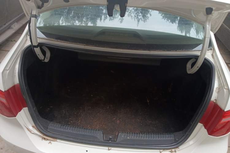 Used Volkswagen Jetta 2015 Zhuihui Edition 1.6L Manual Comfort Model