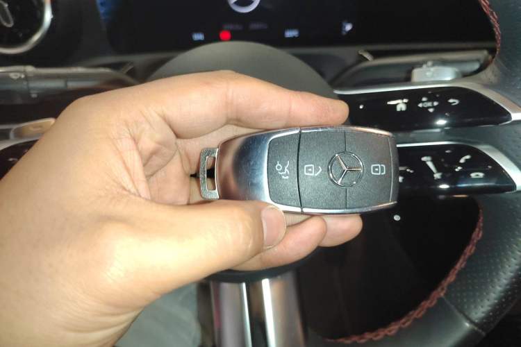 Used Mercedes-Benz CLA 2024-Year Facelifted CLA 200 Interior 1