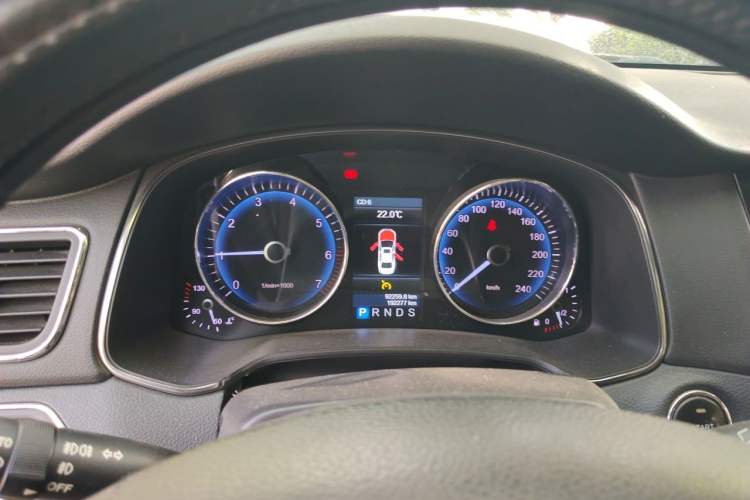 Used Hongqi H7 2015 1.8T Luxury Model