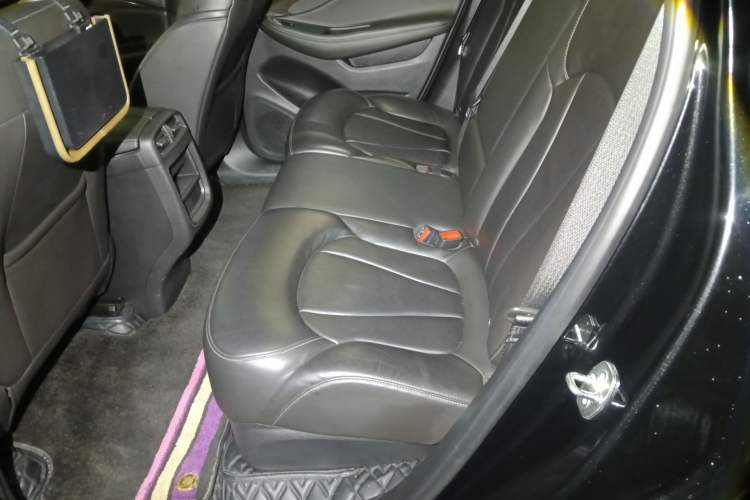 Used Buick Envision 2019 20T Two-Wheel Drive Elite Version China VI Standard
