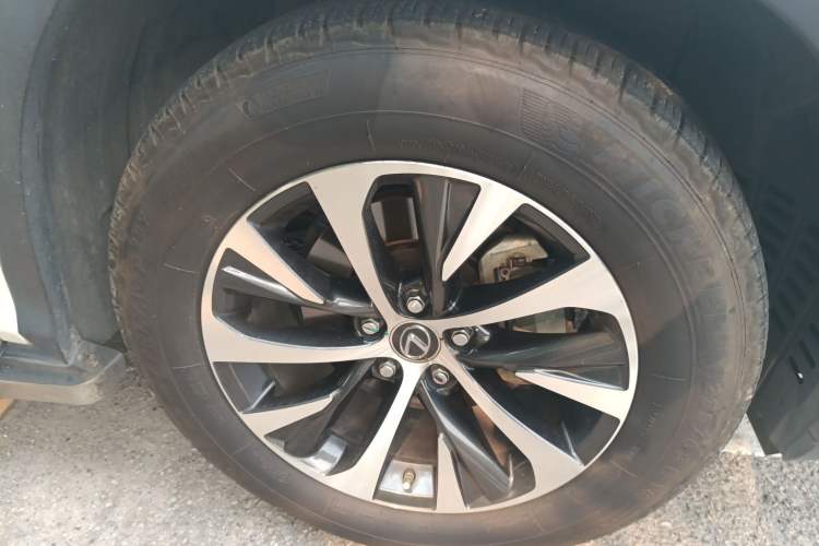 Used Lexus RX 2020 300 Two-Wheel Drive Comfort Edition China VI Standard Right Front Wheel Hub