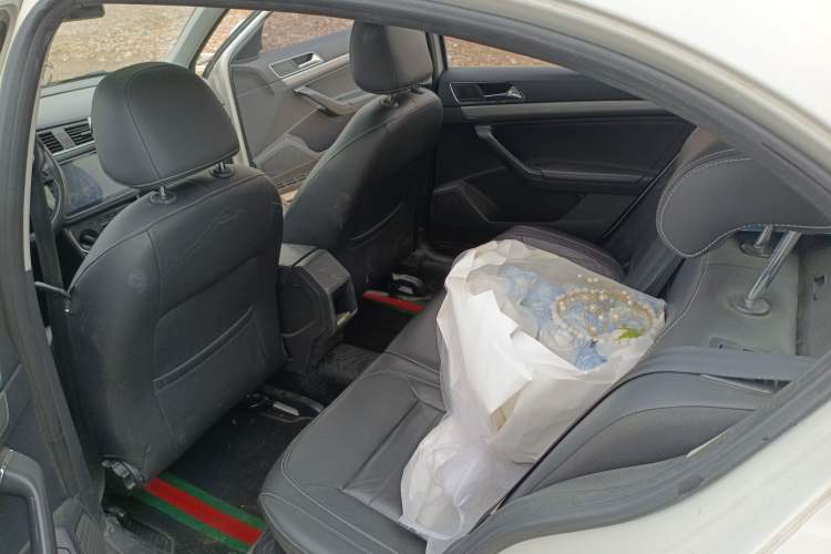 Used Volkswagen Lavida 2017 1.6L Automatic Comfort Edition
