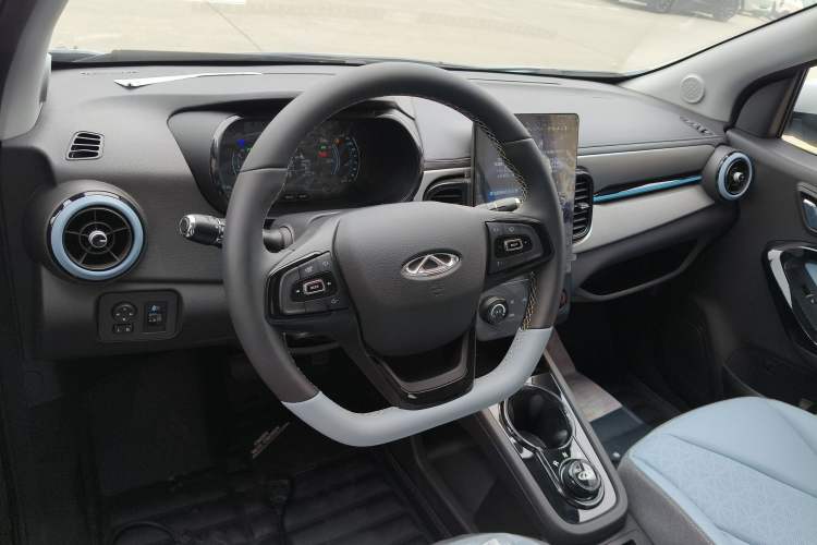 Used Chery QQ Little Ant 2024 Edition Youth Version 251km True Love Edition 25.05 kWh Steering Wheel