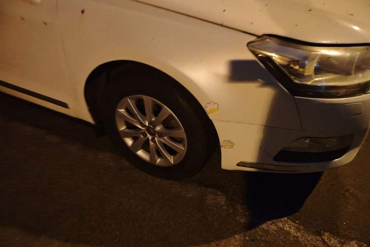 Used Citroen C5 2013 2.0L Automatic Luxury Model Right Front Wheel Hub