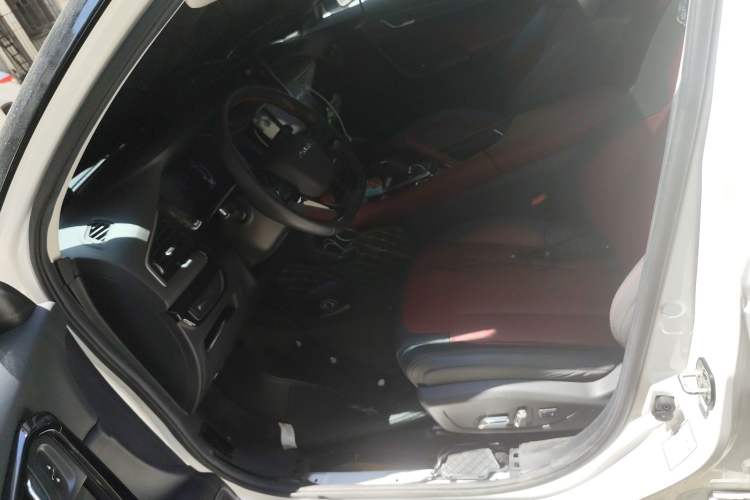 Used Dongfeng Aeolus AX7 2022 Mach Edition 1.5T DCT DF41 Left Front Seat