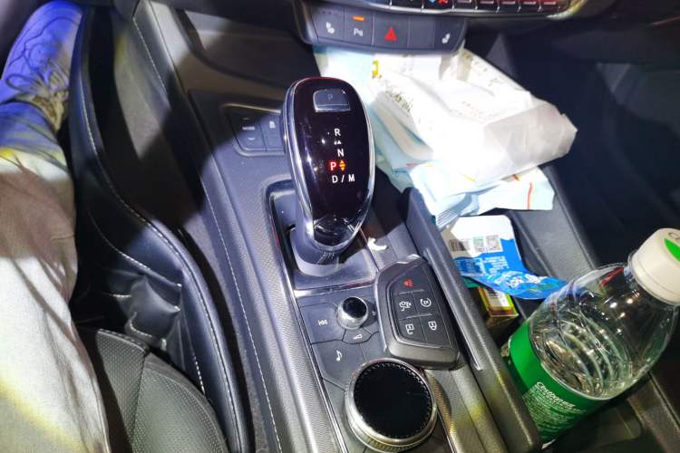 Used Cadillac CT5 2021 28T Luxury Model Gear Lever