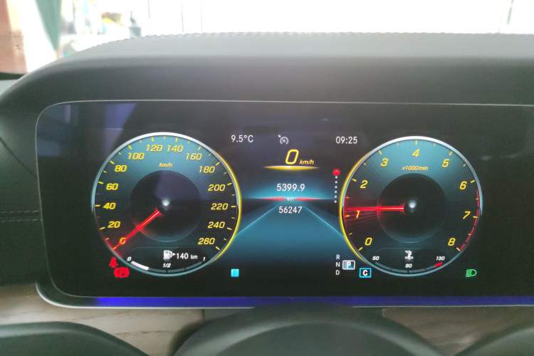 Used Mercedes-Benz E-Class 2022 E 260 L
