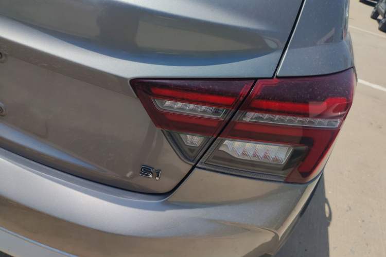 Used Geely Auto Vision S1 2018 1.5L CVT Fongchi Model Right Rear Taillight