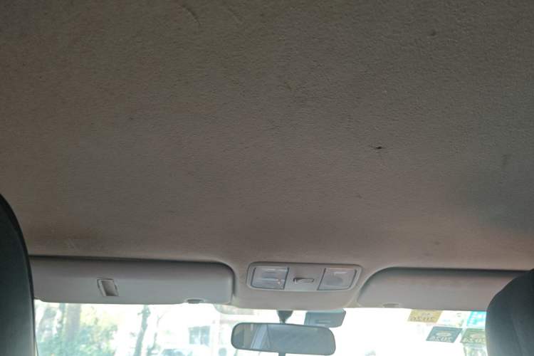 Used Hyundai Verna (older generation) 2014 1.4L Manual Smart GLS Trim Headliner