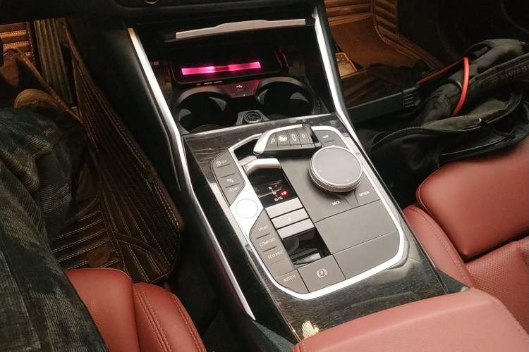 Used BMW 3 Series 2023 325Li M Sport Package Gear Lever