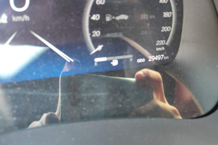 Used Toyota Crown Kluger 2024 2.5L HEV Four-Wheel Drive Flagship Edition Odometer Close Up