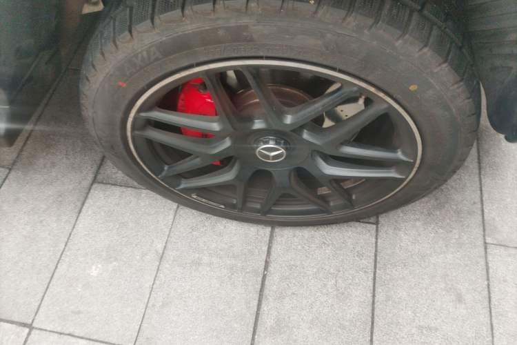 Used Mercedes-Benz G-Class AMG 2020 AMG G 63 Timeless Edition Right Front Wheel Hub