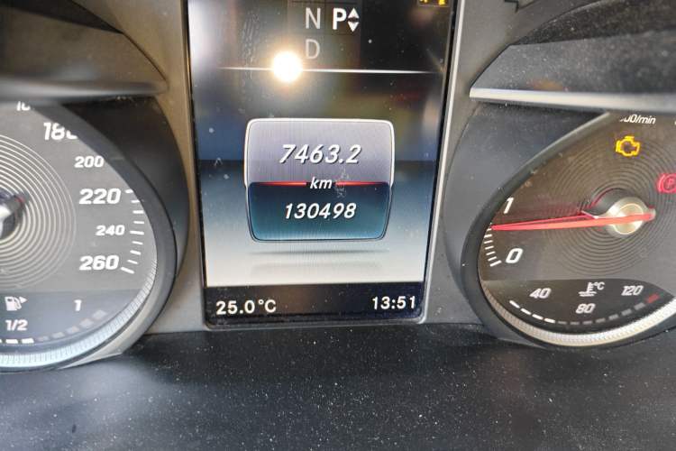 Used Mercedes-Benz C-Class 2016 C 200 L
